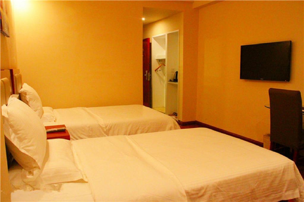 Greentree Inn Sanya He Ping Street Hotel Zewnętrze zdjęcie