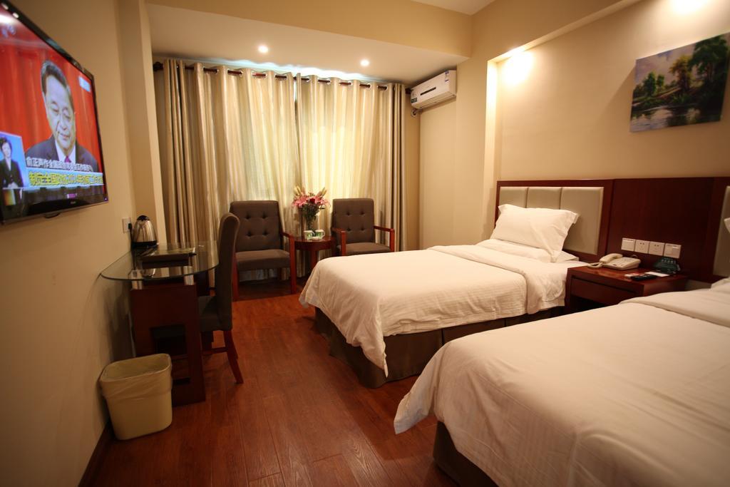 Greentree Inn Sanya He Ping Street Hotel Pokój zdjęcie