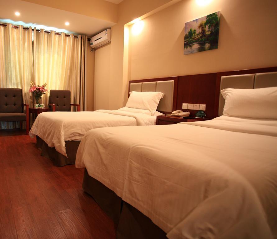 Greentree Inn Sanya He Ping Street Hotel Pokój zdjęcie